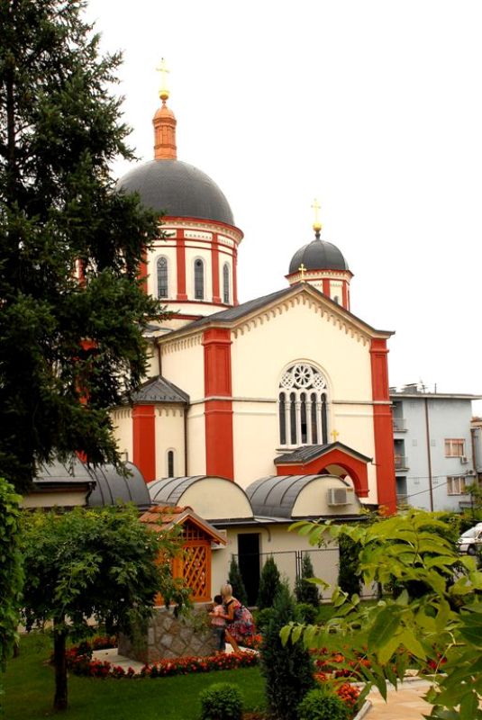 Arhitektura Saborne crkve u Kragujevcu